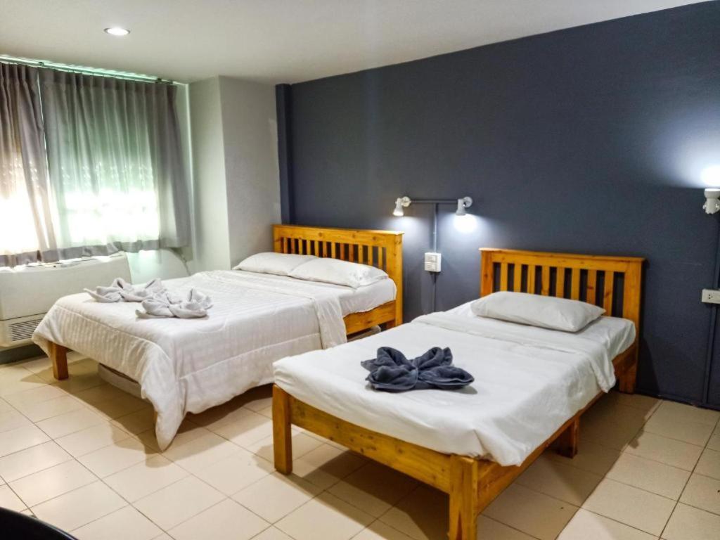 Hotel The Moon House Chiang Mai Zewnętrze zdjęcie