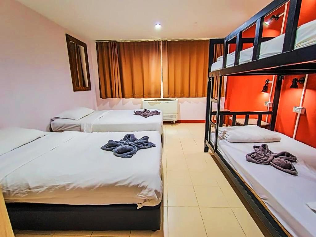 Hotel The Moon House Chiang Mai Zewnętrze zdjęcie